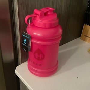 HydroJug Pomegranate NWT